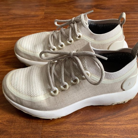 Allbirds Women's Trail Runners SWT - Picture 3 of 6